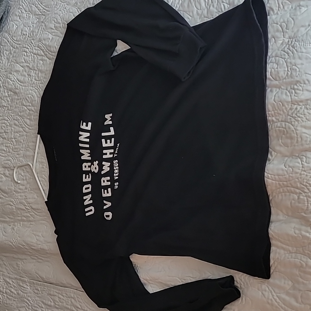 Us Versus Them Undermine & Overwhelm long sleeved t-shirt black EUC Large